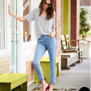 a loves a mom jeans with red stripe